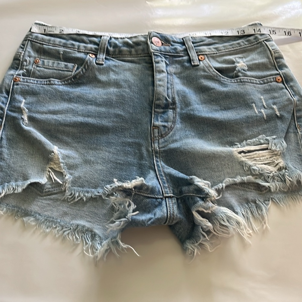 Mavi Jeans Cut Off High Rise Shorts Size 27 - Picture 4 of 16